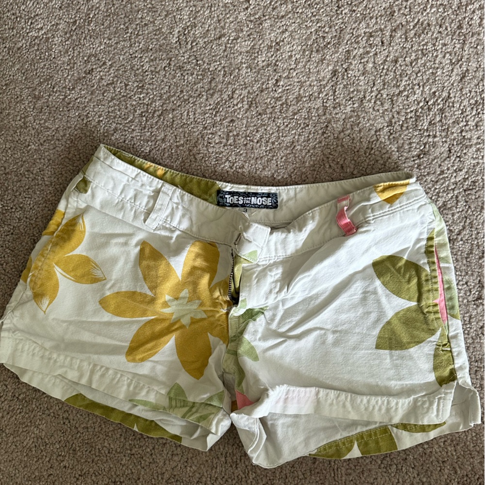 Y2K mini shorts